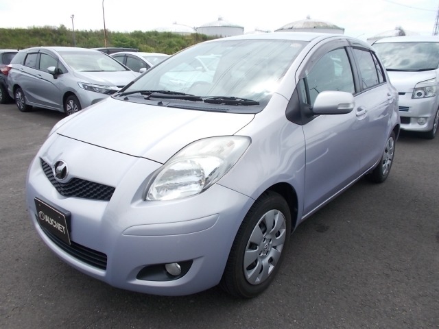 2010 TOYOTA VITZ